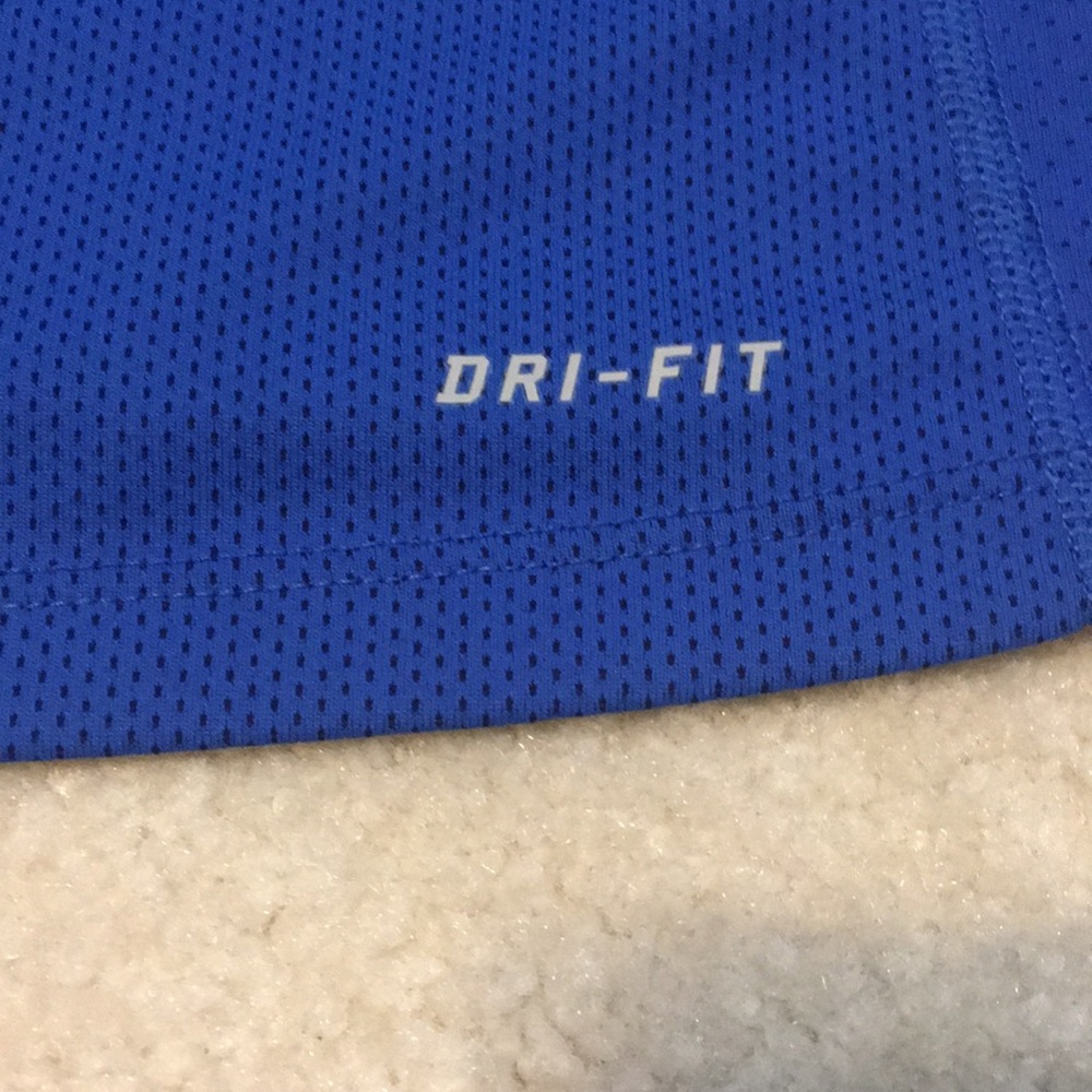 Nike Dri-Fit Razorback Workout Tank - Picture 3 of 4